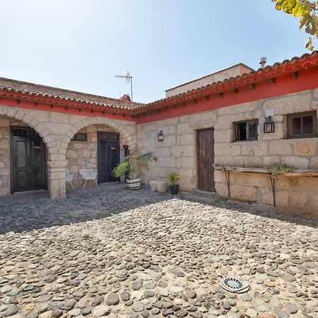 La Venta Villa